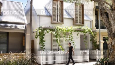 Thiết kế nhà phố độc đáo với giếng trời hình oval