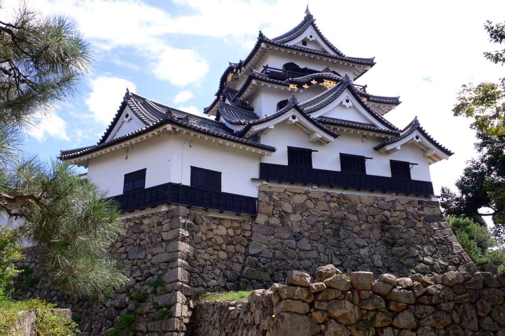 kiến trúc lâu đài cổ Hikone
