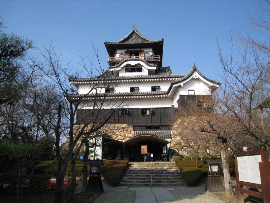 kiến trúc lâu đài cổ Inuyama