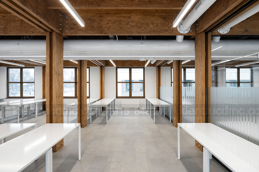 Thiết kế văn phòng làm việc 3 tầng bằng gỗ sang trọng