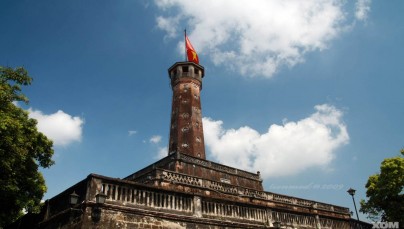 Kiến trúc cột cờ Hà Nội